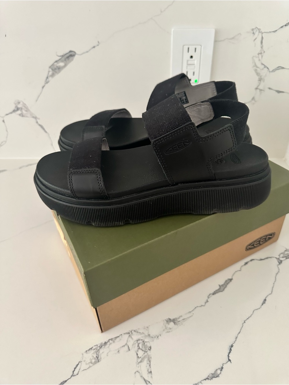 Keen Ella Mia Black Chunky Strap Platform Sandals